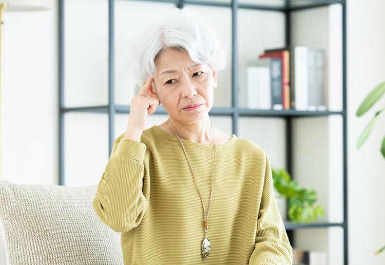 「物事を忘れやすい」のイメージ画像